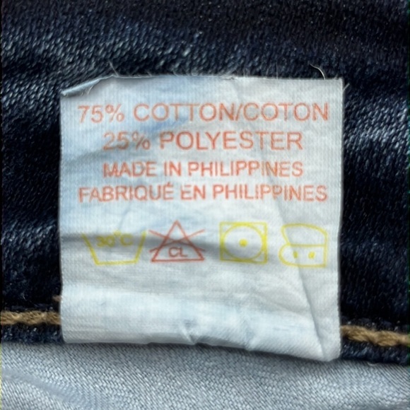 Silver Jeans Suki Capri Mid Rise Size 27 - Picture 12 of 16